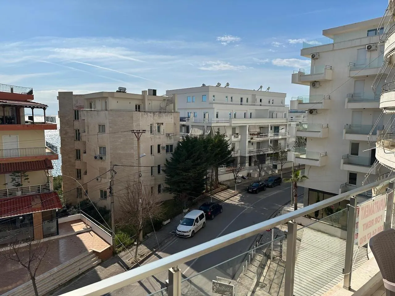 Orges Apartament Saranda Polisi i Vogel アパート